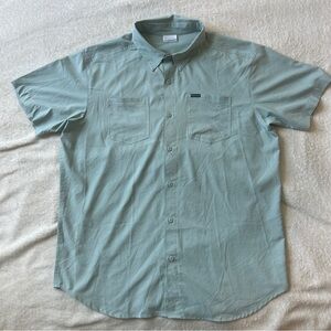 Columbia Green Casual Button Down Shirt